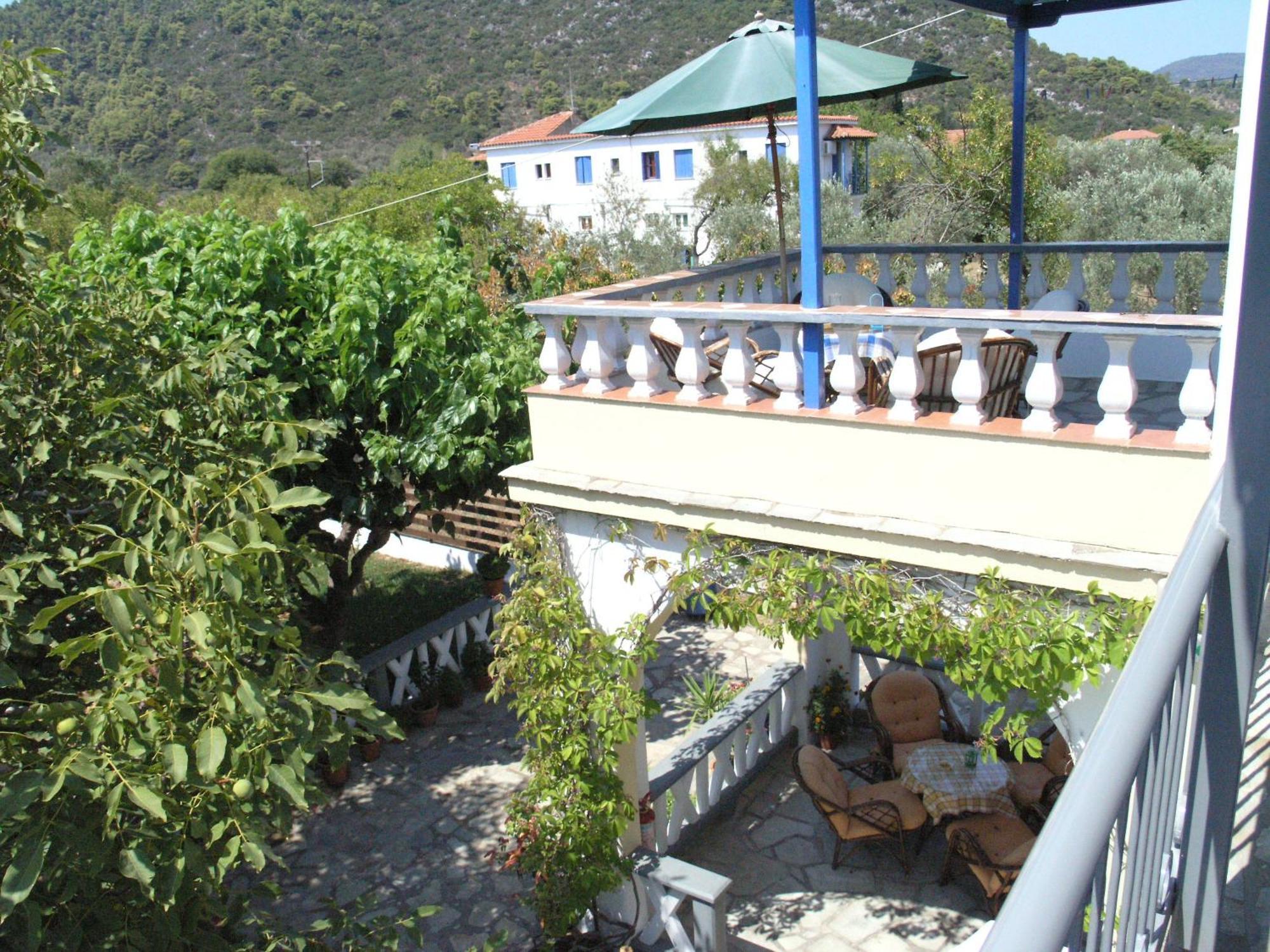 Alexandra Studios Stafylos Rum bild